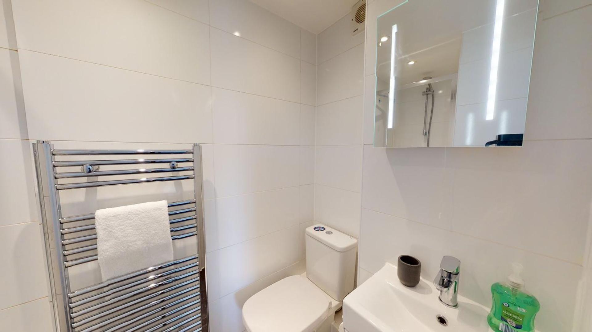 ניופורט Stylish Apartment W/ Private Garden - Dog Friendly מראה חיצוני תמונה